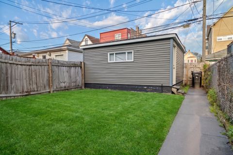 Tiny photo for 10151 S Avenue M, Chicago, IL 60617 (MLS # 12626806)