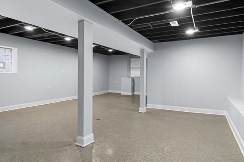 Tiny photo for 10151 S Avenue M, Chicago, IL 60617 (MLS # 12626806)