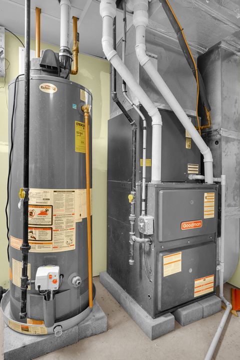 Tiny photo for 5838 N Sacramento Avenue, Chicago, IL 60659 (MLS # 12443890)