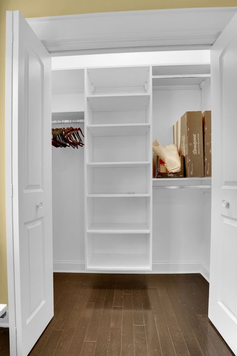 Tiny photo for 5838 N Sacramento Avenue, Chicago, IL 60659 (MLS # 12443890)