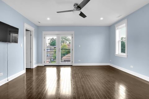 Tiny photo for 5838 N Sacramento Avenue, Chicago, IL 60659 (MLS # 12443890)