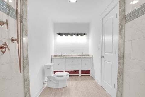 Tiny photo for 5838 N Sacramento Avenue, Chicago, IL 60659 (MLS # 12443890)