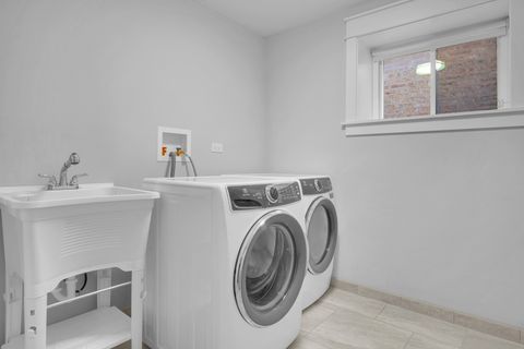 Tiny photo for 5838 N Sacramento Avenue, Chicago, IL 60659 (MLS # 12443890)