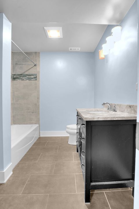 Tiny photo for 5838 N Sacramento Avenue, Chicago, IL 60659 (MLS # 12443890)