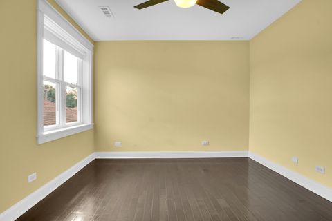 Tiny photo for 5838 N Sacramento Avenue, Chicago, IL 60659 (MLS # 12443890)