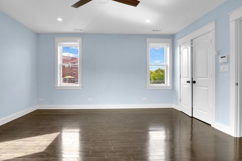 Tiny photo for 5838 N Sacramento Avenue, Chicago, IL 60659 (MLS # 12443890)
