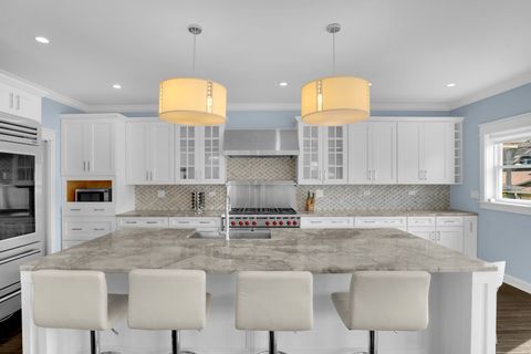 Tiny photo for 5838 N Sacramento Avenue, Chicago, IL 60659 (MLS # 12443890)