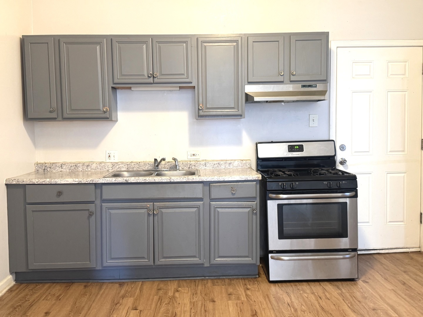 1711 N Kimball Avenue 2F