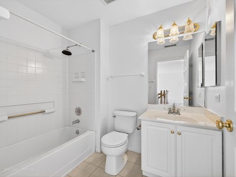 Tiny photo for 31104 Carpenter Court, Warrenville, IL 60555 (MLS # 12552964)