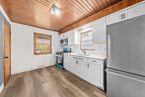 Tiny photo for 1309 S Float Avenue, Freeport, IL 61032 (MLS # 12792075)