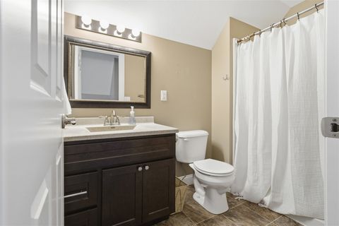 Tiny photo for 404 Victoria Drive, Washington, IL 61571 (MLS # 12584363)