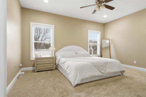 Tiny photo for 404 Victoria Drive, Washington, IL 61571 (MLS # 12584363)