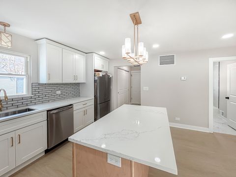 Tiny photo for 34 47th Avenue, Bellwood, IL 60104 (MLS # 12619858)