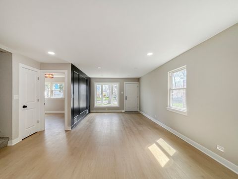 Tiny photo for 34 47th Avenue, Bellwood, IL 60104 (MLS # 12619858)