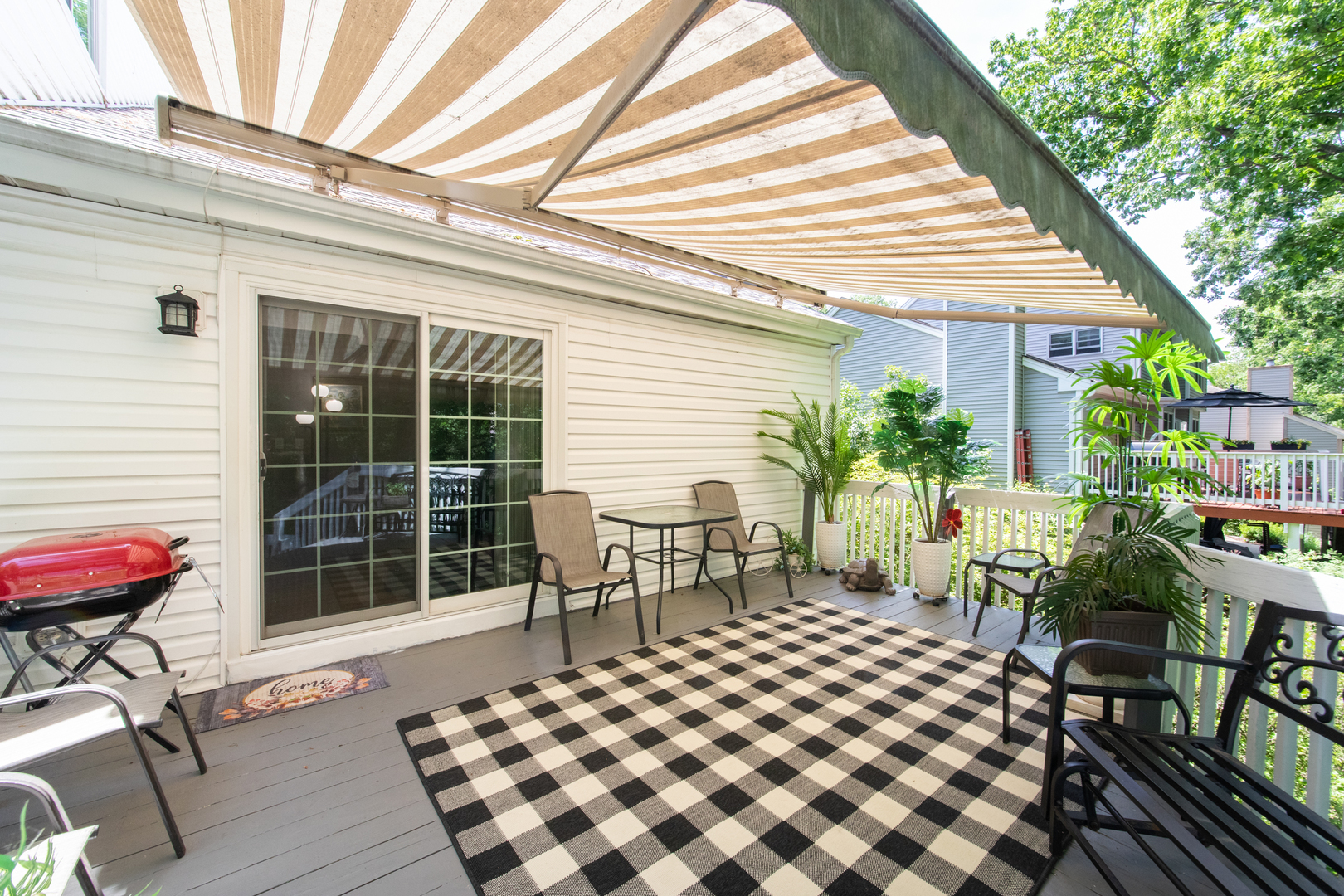 772 Red Oak Drive