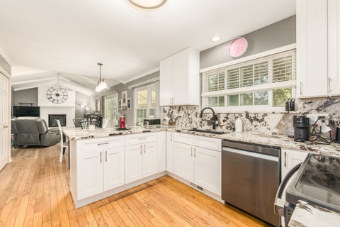 Tiny photo for 772 Red Oak Drive, Bartlett, IL 60103 (MLS # 12665113)