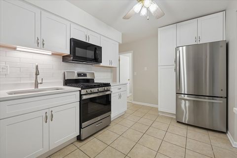 Tiny photo for 7320 LAKE Street #1A, River Forest, IL 60305 (MLS # 12525450)