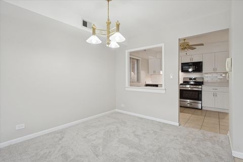 Tiny photo for 7320 LAKE Street #1A, River Forest, IL 60305 (MLS # 12525450)