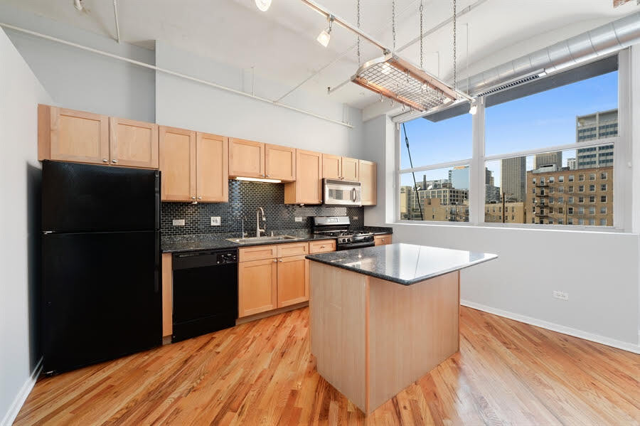 500 S Clinton Street 512