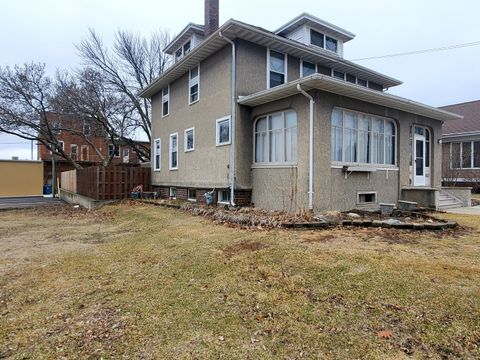 Tiny photo for 1612 5th Street, Peru, IL 61354 (MLS # 12586876)