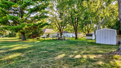 Tiny photo for 2106 Cedar Avenue, Mendota, IL 61342 (MLS # 12482720)