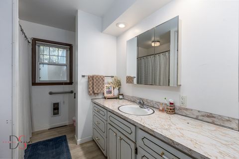 Tiny photo for 2106 Cedar Avenue, Mendota, IL 61342 (MLS # 12482720)