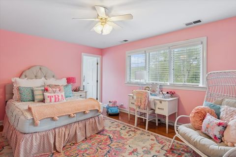 Tiny photo for 525 36th Street, Downers Grove, IL 60515 (MLS # 12414255)