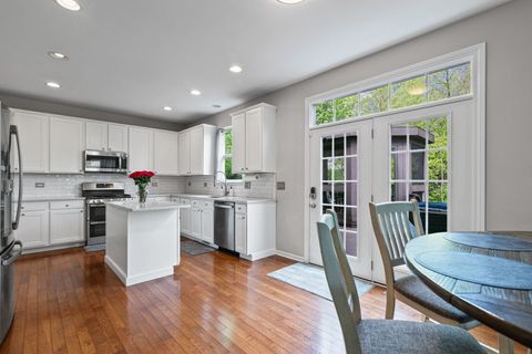 Tiny photo for 2030 LUCCA Court, Elgin, IL 60123 (MLS # 12634643)