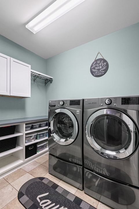 Tiny photo for 2030 LUCCA Court, Elgin, IL 60123 (MLS # 12634643)