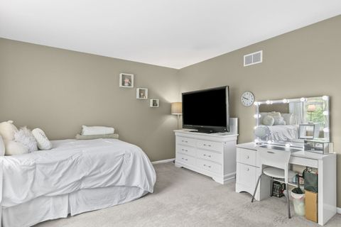 Tiny photo for 2030 LUCCA Court, Elgin, IL 60123 (MLS # 12634643)
