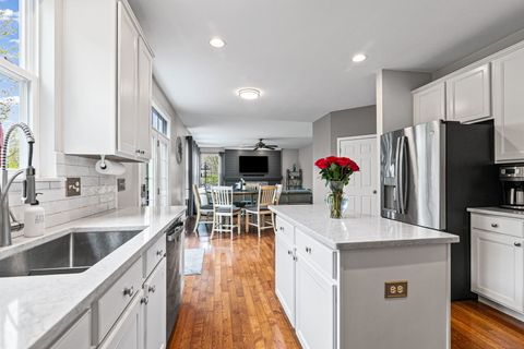Tiny photo for 2030 LUCCA Court, Elgin, IL 60123 (MLS # 12634643)