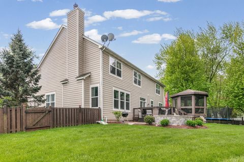 Tiny photo for 2030 LUCCA Court, Elgin, IL 60123 (MLS # 12634643)