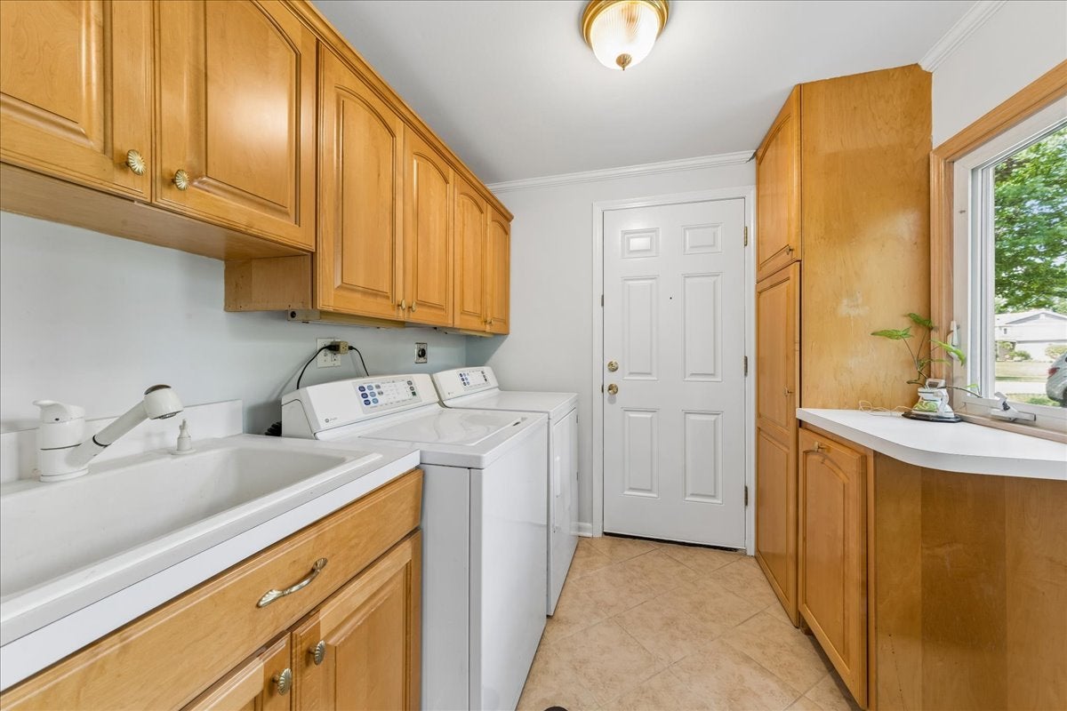 5641 Deerpath Lane