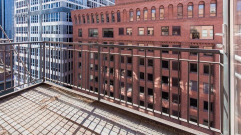 Tiny photo for 165 N Canal Street #1426, Chicago, IL 60606 (MLS # 12731134)