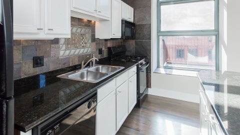 Tiny photo for 165 N Canal Street #1426, Chicago, IL 60606 (MLS # 12731134)
