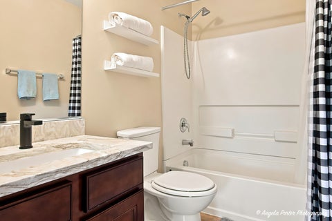 Tiny photo for 430 S Jade Lane, Round Lake, IL 60073 (MLS # 12731964)