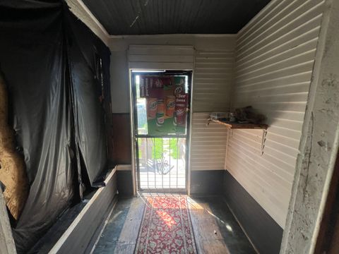 Tiny photo for 801 S Warren Street, Peoria, IL 61605 (MLS # 12351098)