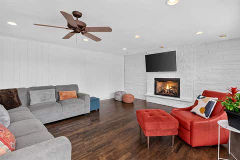Tiny photo for 282 Stonegate Road, Clarendon Hills, IL 60514 (MLS # 12723413)