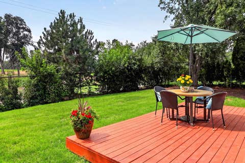 Tiny photo for 282 Stonegate Road, Clarendon Hills, IL 60514 (MLS # 12723413)