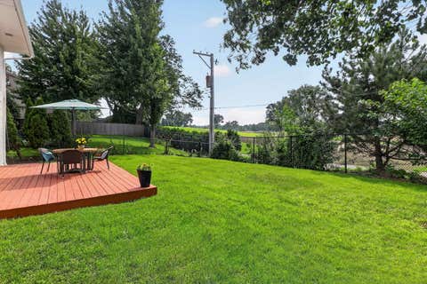 Tiny photo for 282 Stonegate Road, Clarendon Hills, IL 60514 (MLS # 12723413)