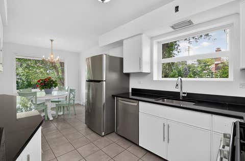 Tiny photo for 282 Stonegate Road, Clarendon Hills, IL 60514 (MLS # 12723413)