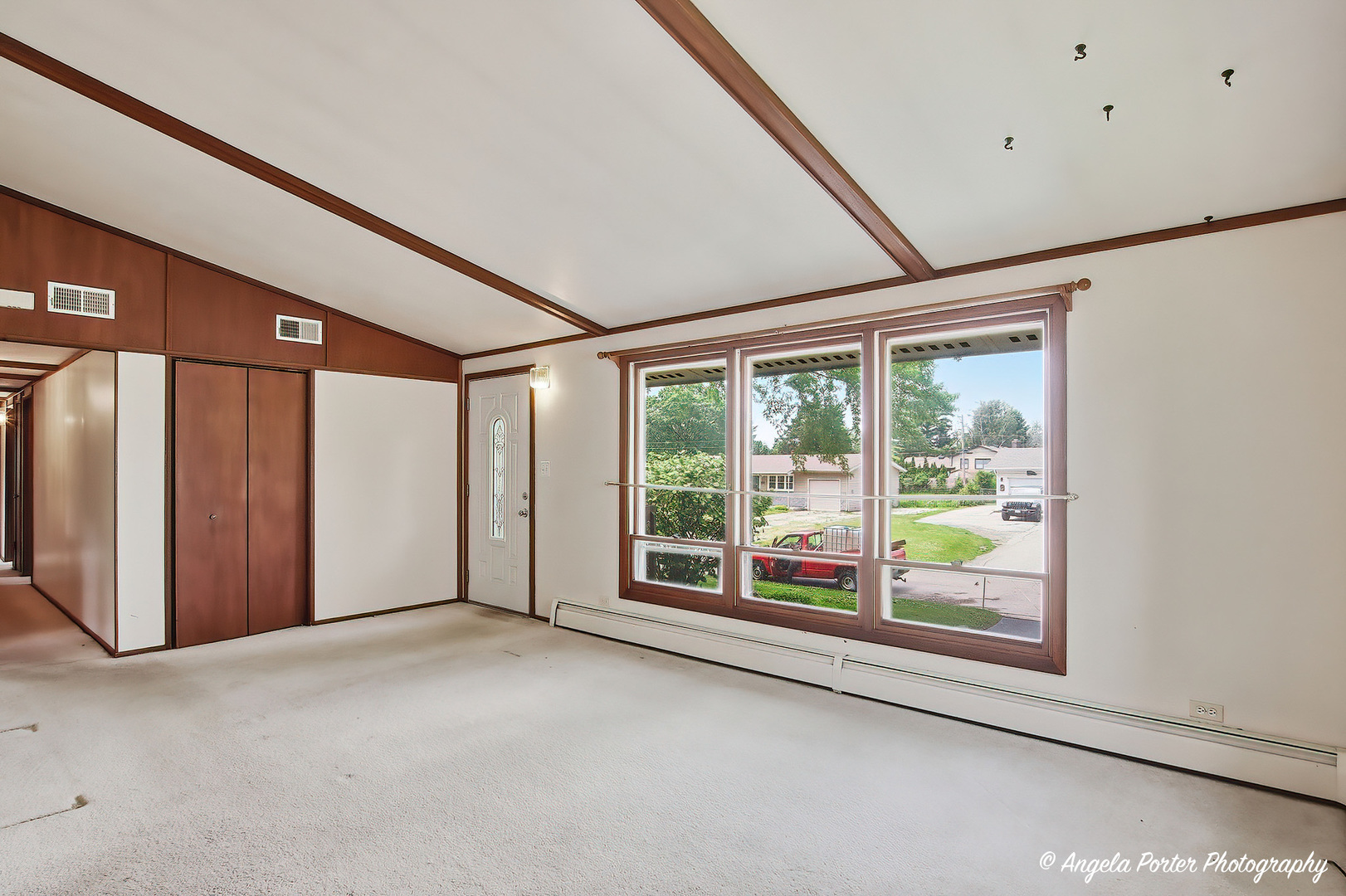 3013 Highland Drive