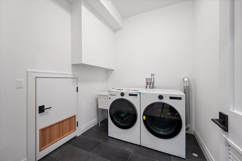 Tiny photo for 529 N Hartland Court, Chicago, IL 60622 (MLS # 12547771)