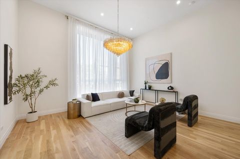 Tiny photo for 529 N Hartland Court, Chicago, IL 60622 (MLS # 12547771)