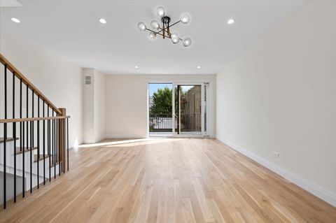 Tiny photo for 529 N Hartland Court, Chicago, IL 60622 (MLS # 12547771)