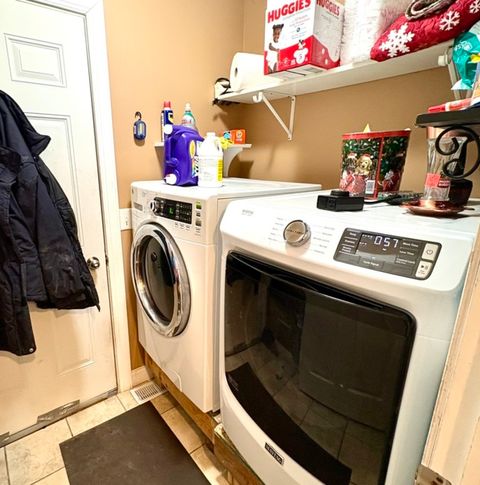 Tiny photo for 344 A Cassidy Court, Utica, IL 61373 (MLS # 12559291)