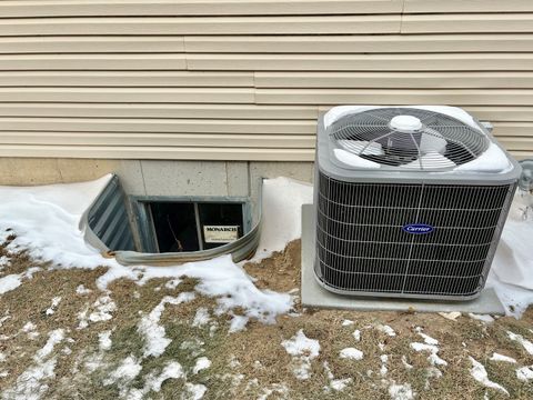 Tiny photo for 344 A Cassidy Court, Utica, IL 61373 (MLS # 12559291)