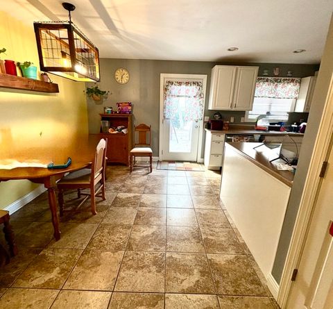 Tiny photo for 344 A Cassidy Court, Utica, IL 61373 (MLS # 12559291)