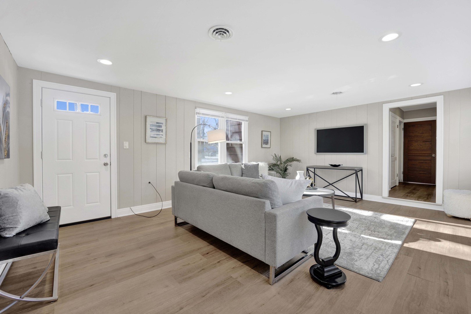 2011 Cleveland Street