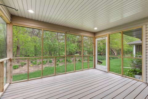 Tiny photo for 322 E River Court, Camanche, IA 52730 (MLS # 12635940)